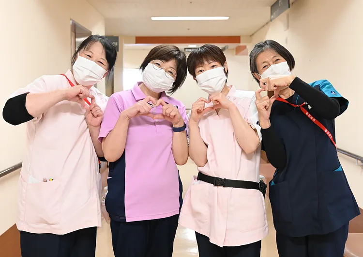 無資格・未経験OKの介護補助を募集しています。希望の勤務形態で働けて、資格も取得できます。