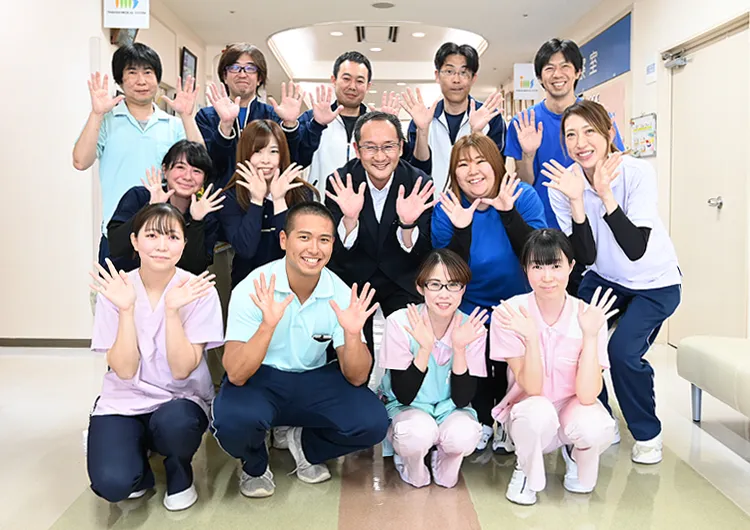 職員定着率が高く、ママ・パパも多数活躍中。介護業務未経験からキャリアアップが目指せます。